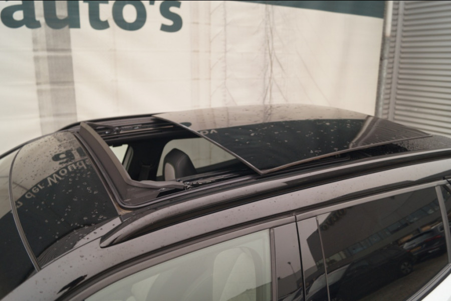 Peugeot e-2008 EV GT 50kWh -NAVI-ECC-PANO-LED-