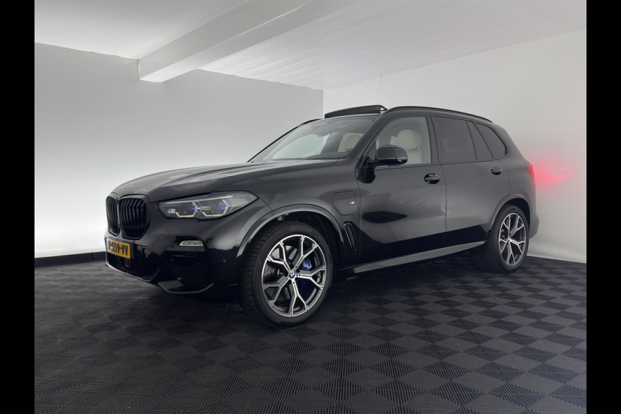BMW X5 xDrive45e M-Sportpack High Executive (INCL-BTW) Aut. *PANO | LEATHER | HEAD-UP | LASER-LED | SOFTCLOSE | ADAPTIVE-CRUISE | HIFI-SOUND | BLINDSPOT | MEMORY-PACK | TOPVIEW | DIGI-COCKPIT | NAVI-FULLMAP | PRIVACY-GLASS | ...