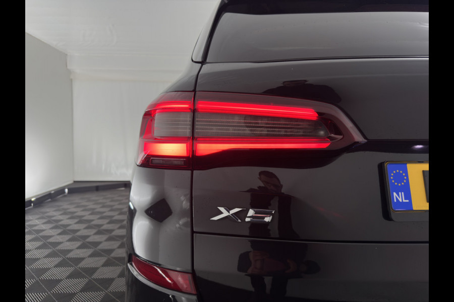 BMW X5 xDrive45e M-Sportpack High Executive (INCL-BTW) Aut. *PANO | LEATHER | HEAD-UP | LASER-LED | SOFTCLOSE | ADAPTIVE-CRUISE | HIFI-SOUND | BLINDSPOT | MEMORY-PACK | TOPVIEW | DIGI-COCKPIT | NAVI-FULLMAP | PRIVACY-GLASS | ...