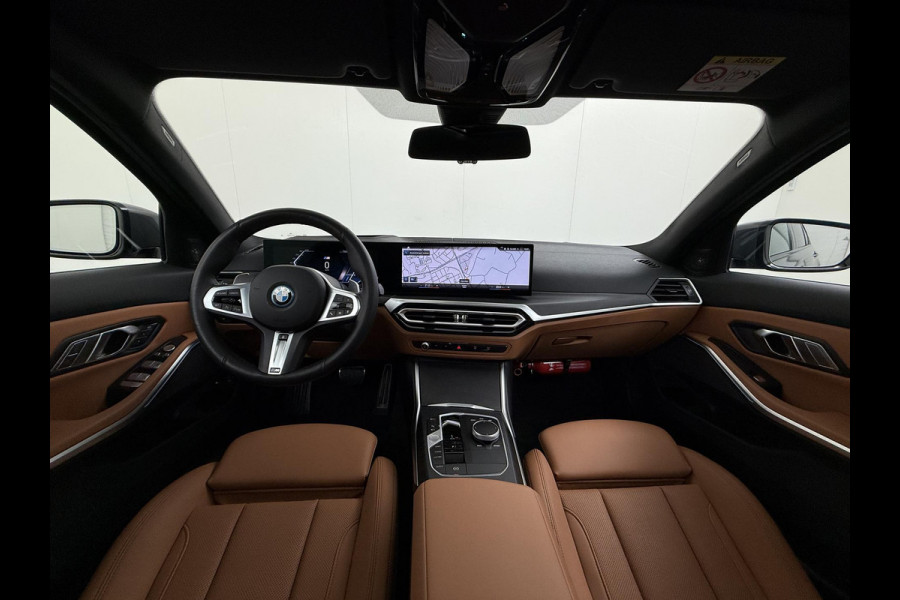 BMW 3-serie 330e High Executive BOMVOL!| M SPORT | SCHUIFDAK | LEDER | HARMAN KARDON | LASER LED | ELECTR STOELEN | KEYLESS | HEAD UP| DODE HOEK HERKENNING | STUURWIEL VERWARMING