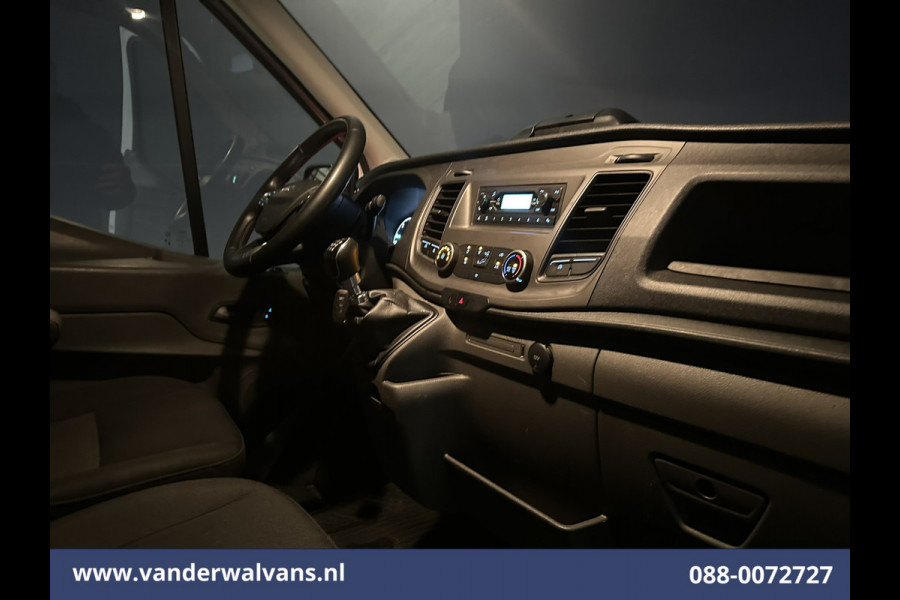 Ford Transit 2.0 TDCI 161pk Bakwagen Laadklep Euro6 Airco | Cruisecontrol | 1040kg laadvermogen Verwarmde voorruit, Bijrijdersbank