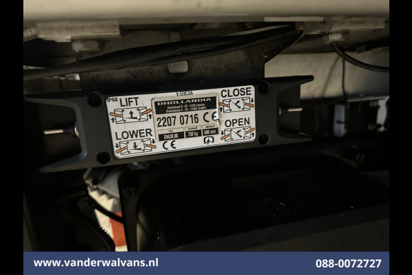 Ford Transit 2.0 TDCI 161pk Bakwagen Laadklep Euro6 Airco | Cruisecontrol | 1040kg laadvermogen Verwarmde voorruit, Bijrijdersbank