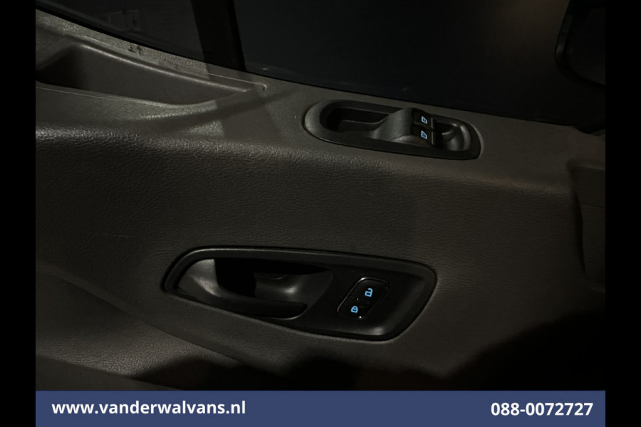 Ford Transit 2.0 TDCI 161pk Bakwagen Laadklep Euro6 Airco | Cruisecontrol | 1040kg laadvermogen Verwarmde voorruit, Bijrijdersbank