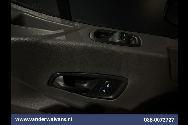 Ford Transit 2.0 TDCI 161pk Bakwagen Laadklep Euro6 Airco | Cruisecontrol | 1040kg laadvermogen Verwarmde voorruit, Bijrijdersbank