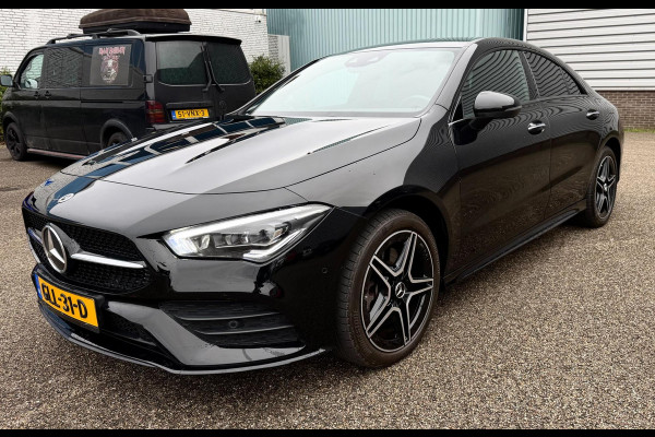 Mercedes-Benz CLA-Klasse 250 e Premium Plus