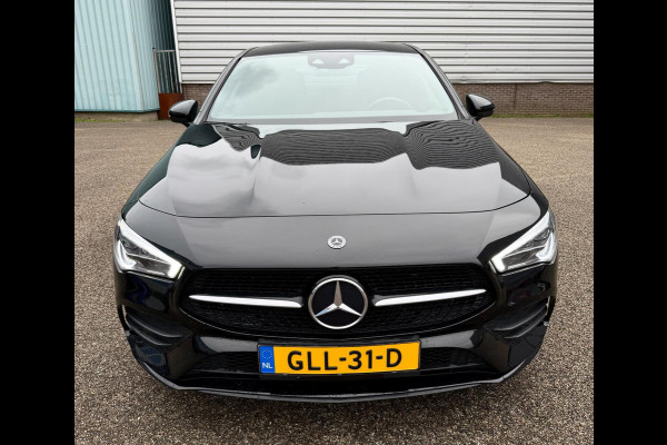 Mercedes-Benz CLA-Klasse 250 e Premium Plus