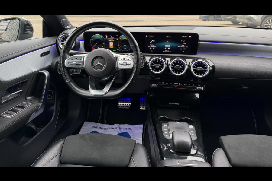 Mercedes-Benz CLA-Klasse 250 e Premium Plus