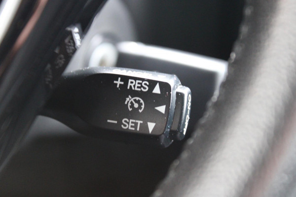 Peugeot 108 1.0 e-VTi Allure Airco Carplay 1e eigenaar Nap