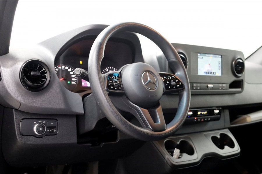 Mercedes-Benz Sprinter 317 CDI 170pk RWD 9G Automaat L3H2 Maxi Navi/Camera/Trekhaak 3500kg 06-2022