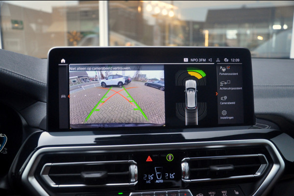 BMW X3 xDrive30e High Executive | M-Sport | Individual | Panoramadak | Trekhaak