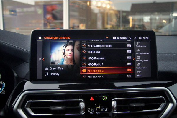 BMW X3 xDrive30e High Executive | M-Sport | Individual | Panoramadak | Trekhaak