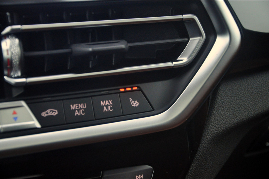 BMW X3 xDrive30e High Executive | M-Sport | Individual | Panoramadak | Trekhaak