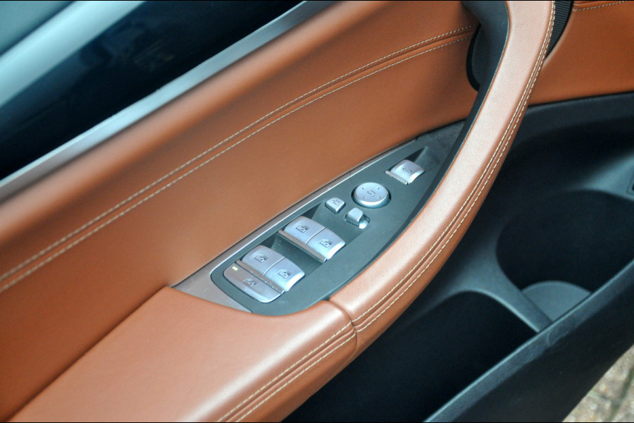 BMW X3 xDrive30e High Executive | M-Sport | Individual | Panoramadak | Trekhaak