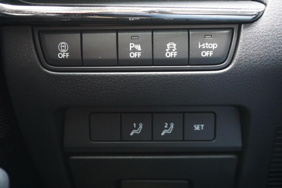 Mazda 3 2.0 e-SkyActiv-X M Hybrid 186 Luxury/Leer/18Inch/ Head-Up/Dealeronderhouden