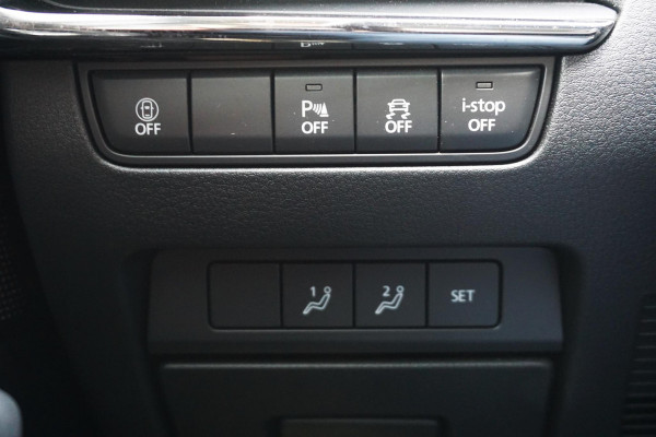 Mazda 3 2.0 e-SkyActiv-X M Hybrid 186 Luxury/Leer/18Inch/ Head-Up/Dealeronderhouden