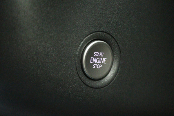 CUPRA Born Adrenaline One 62 kWh Virtual Cockpit, ACC, Camera, Apple Carplay, LED, PDC, 19''