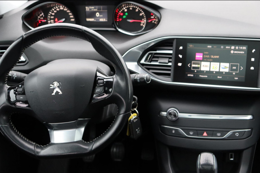 Peugeot 308 SW 1.2 P.T.Blue L. Executive org.NL panoramadak trekhaak