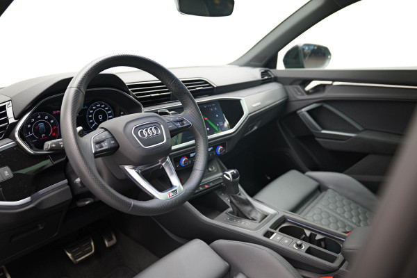 Audi RSQ3 Sportback 2.5 TFSI |Pano|Sonos|RS-Stoelen|BTW|Keyless|
