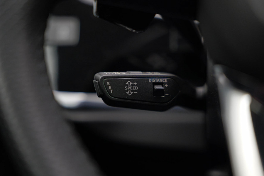 Audi RSQ3 Sportback 2.5 TFSI |Pano|Sonos|RS-Stoelen|BTW|Keyless|