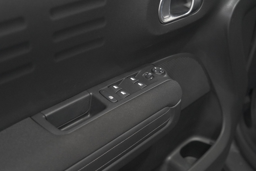 Citroën C3 Aircross PureTech 110 Shine | Camera | Stoelverwarming | Apple Carplay