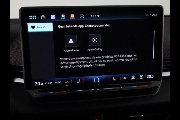 Volkswagen T-Roc R-Line First Edition 1.5 eTSI 110 kW / 150 PK SUV | Interieur Pakket leder 'Varenna' | Black Style Pakket | Panoramaschuif-kanteldak | Trekhaak | Koplampverlichting matrix-led (IQ.LIGHT) | Assistance Pakket | Elek. achterklep