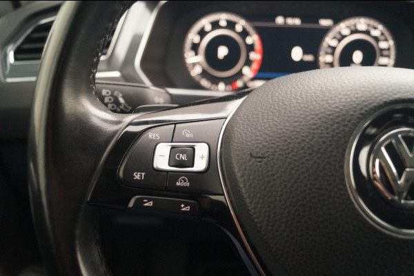 Volkswagen Tiguan Allspace 1.4 TSI 150pk DSG Comfortline Business 7-persoons -PANO-