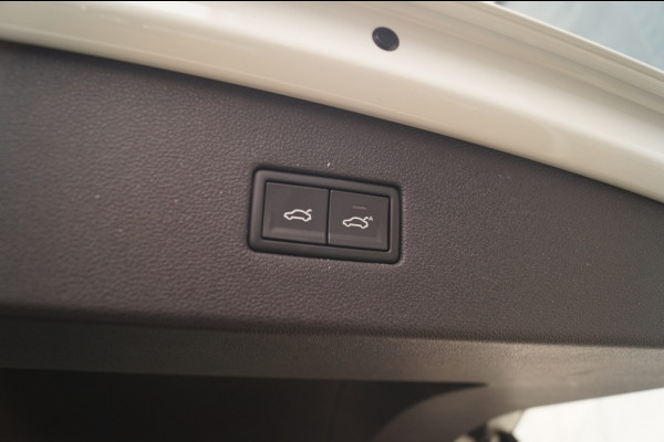 Volkswagen Tiguan Allspace 1.4 TSI 150pk DSG Comfortline Business 7-persoons -PANO-