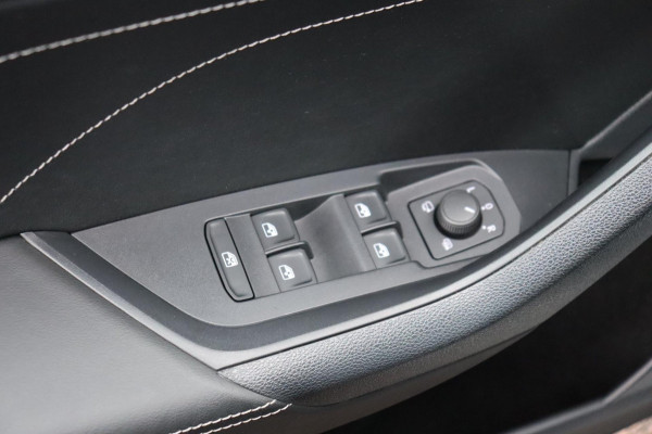 Škoda Kodiaq 1.5 TSI Business Edition org.NL reservewiel camera el.trekhaak digitaal dashb.