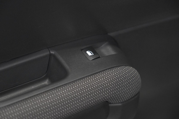 Citroën C3 Aircross PureTech 110 Feel | Parkeersensoren | Navigatie | Apple Carplay