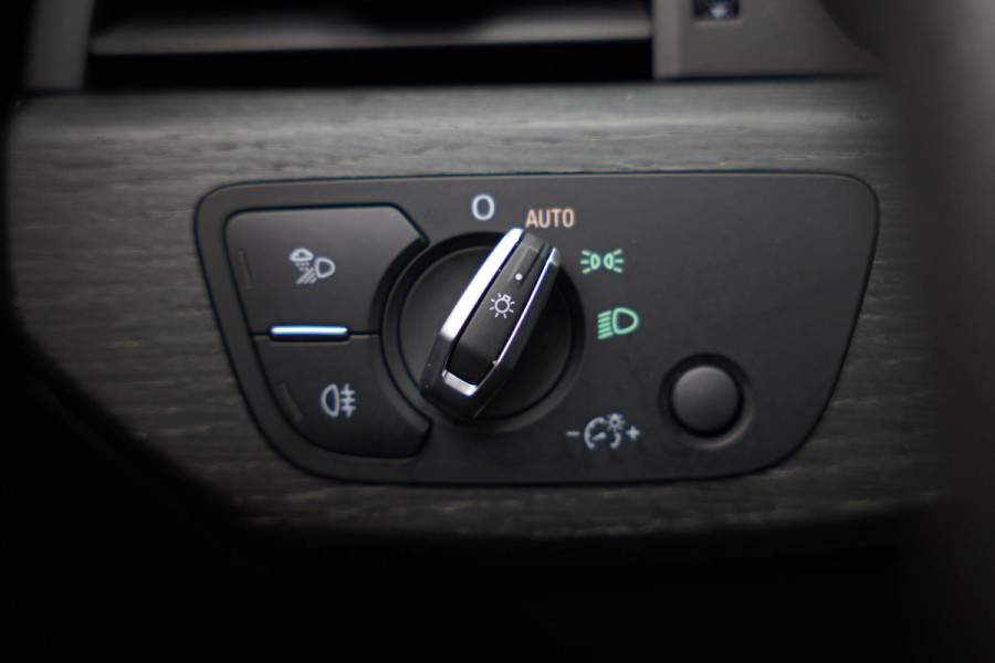 Audi A4 Avant 45 TFSI quattro S edition |3X S-Line|Pano|360 Camera|Ambient|