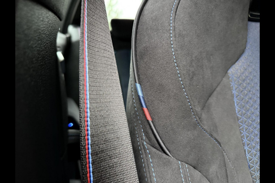 BMW 2 Serie Gran Coupé 218i M Sport Automaat | Alcantara | LED adaptief & grootlichtassistent | HiFi systeem | Achterspoiler | Apple CarPlay