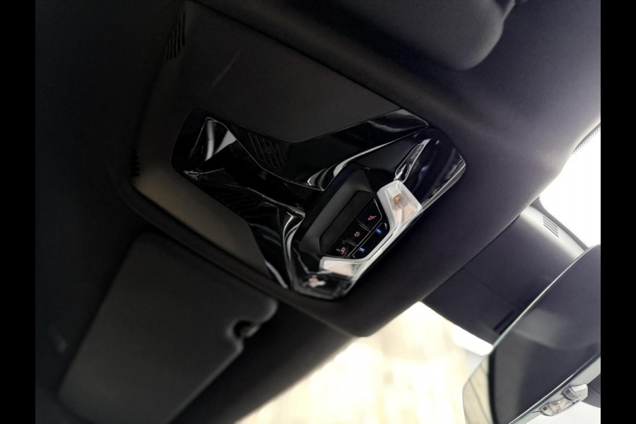 BMW 2 Serie Gran Coupé 218i M Sport Automaat | Alcantara | LED adaptief & grootlichtassistent | HiFi systeem | Achterspoiler | Apple CarPlay