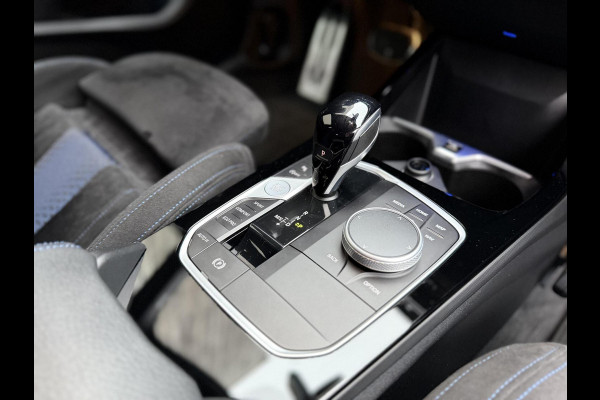 BMW 2 Serie Gran Coupé 218i M Sport Automaat | Alcantara | LED adaptief & grootlichtassistent | HiFi systeem | Achterspoiler | Apple CarPlay