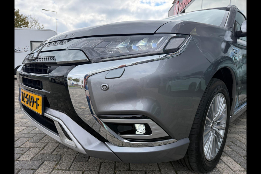 Mitsubishi Outlander 2.4 PHEV Intense+ 4WD, NAP, CarPlay, Trekhaak, Sunroof