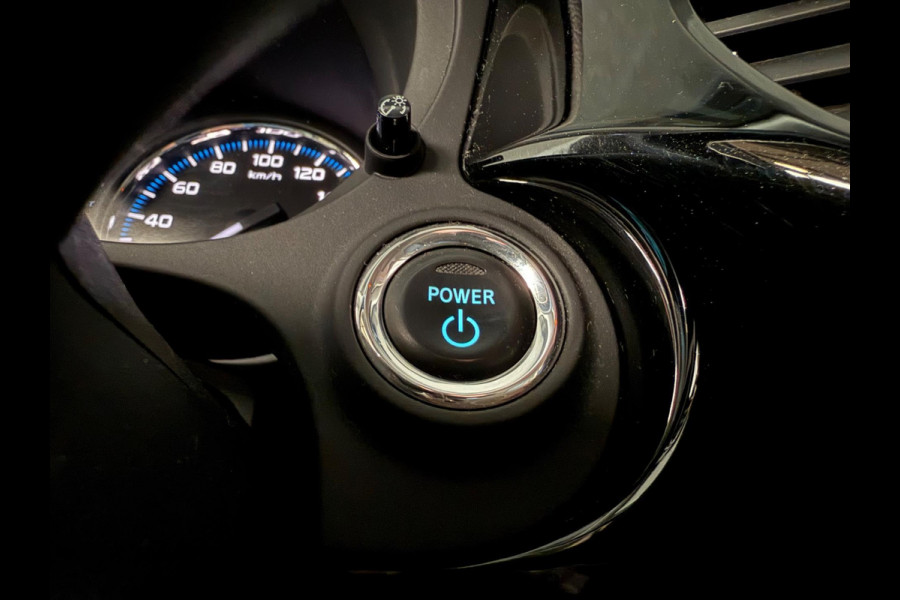 Mitsubishi Outlander 2.4 PHEV Intense+ 4WD, NAP, CarPlay, Trekhaak, Sunroof