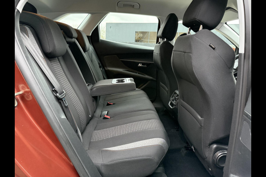 Peugeot 3008 1.2 PureTech Allure 2e Eigenaar,Navi,Clima,Cruuise,PDC,Automaat,Trekhaak,Stoelverwarming,APK tot 03-2026