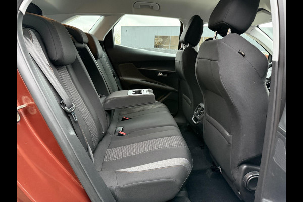 Peugeot 3008 1.2 PureTech Allure 2e Eigenaar,Navi,Clima,Cruuise,PDC,Automaat,Trekhaak,Stoelverwarming,APK tot 03-2026