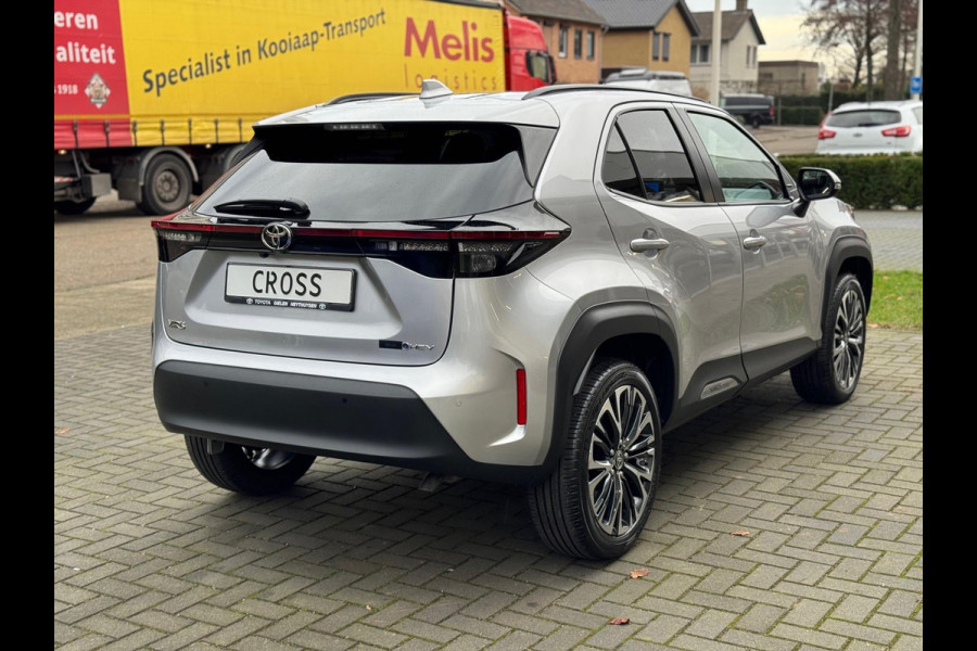 Toyota Yaris Cross 1.5 Hybrid 130pk Executive Limited | Elektrische achterklep, Stoel + Stuurverwarming, 18 inch, Dodehoekherkenning, Parkeersensor