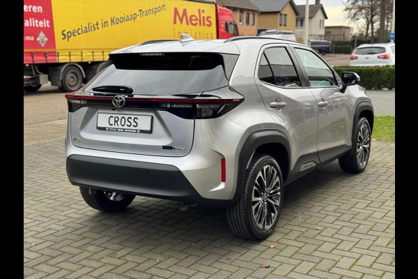Toyota Yaris Cross 1.5 Hybrid 130pk Executive Limited | Elektrische achterklep, Stoel + Stuurverwarming, 18 inch, Dodehoekherkenning, Parkeersensor