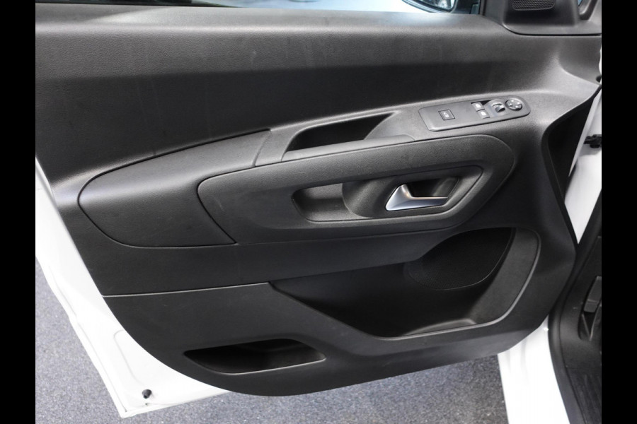 Opel Combo 1.5D L1H1 Edition Automaat Apple Carplay / Android Auto Trekhaak Airco Cruise control