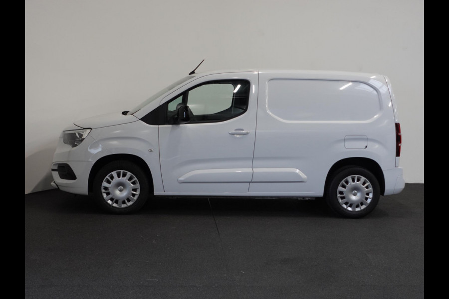 Opel Combo 1.5D L1H1 Edition Automaat Apple Carplay / Android Auto Trekhaak Airco Cruise control