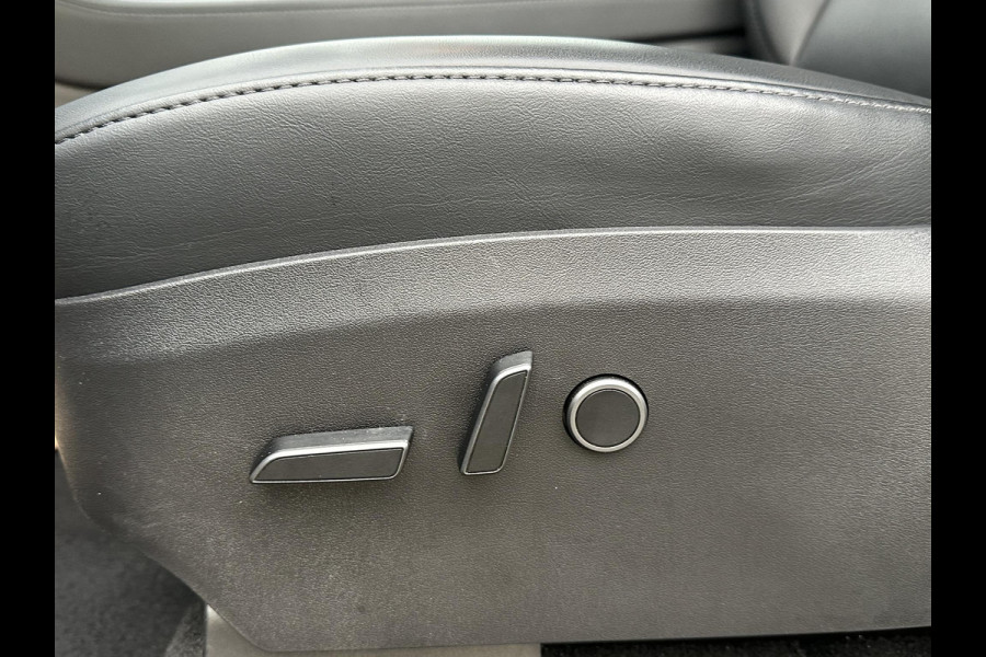 Tesla Model Y Performance AWD 75 kWh VAN: €39.900,- VOOR: €37.877,- UW EINDEJAARSVOORDEEL: €2.023,-| AUTOPILOT| VOLLEDIGE FABRIEKSGARANTIE T/M 6-2026/80.000KM | AANDRIJFLIJN EN ACCU GARANTIE T/M 12-2030 of 192.000km