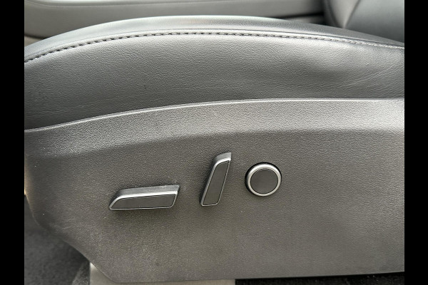 Tesla Model Y Performance AWD 75 kWh VAN: €39.900,- VOOR: €37.877,- UW EINDEJAARSVOORDEEL: €2.023,-| AUTOPILOT| VOLLEDIGE FABRIEKSGARANTIE T/M 6-2026/80.000KM | AANDRIJFLIJN EN ACCU GARANTIE T/M 12-2030 of 192.000km