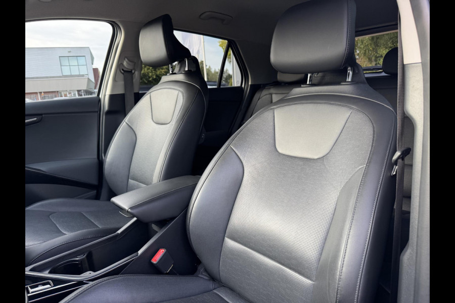 Kia Niro 1.6 GDi PHEV DynamicLine | Stoelverwarming | Adaptieve Cruise control | Bekleding in stof/lederlook | Achteruitrijcamera | Elek Achterklep