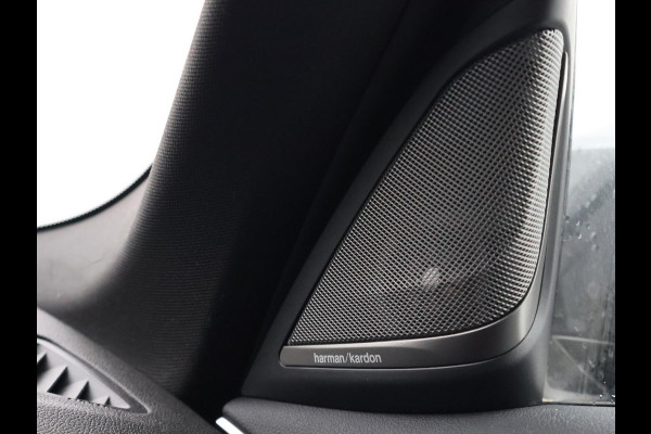 BMW 5 Serie 518D M-SPORT SEDAN + NAPPA LEDEREN COMFORTZETELS | TREKHAAK | H/K | HEAD-UP | SFEERVERLICHTING