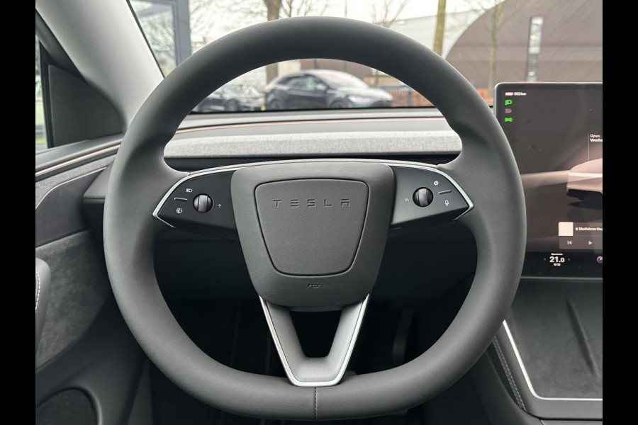 Tesla Model Y Premium Long Range AWD 75 kWh NIEUWE AUTO | AUTOPILOT| VOLLEDIGE TESLA GARANTIE T/M 12/2029 OF 80.000KM| DE HOOGVOLTACCU EN AANDRIJFLIJN TOT 2033 of 192.000KM |