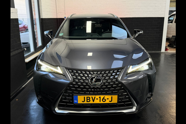 Lexus UX 300e Business Line 73 kWh | 1927KM | Nieuwe Auto | 06-2025 | Camera | Alcantara | SOH 100%