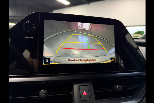 Lexus UX 300e Business Line 73 kWh | 1927KM | Nieuwe Auto | 06-2025 | Camera | Alcantara | SOH 100%