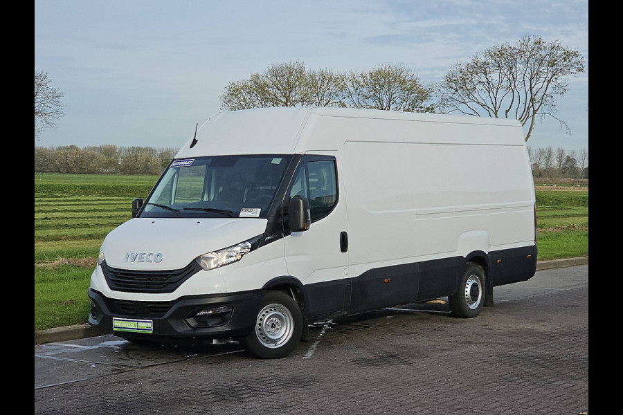 Iveco Daily 35S16V 2.3 L4H2 Automaat Airco Vleugeldeuren 3 Zits Euro6 156 PK!