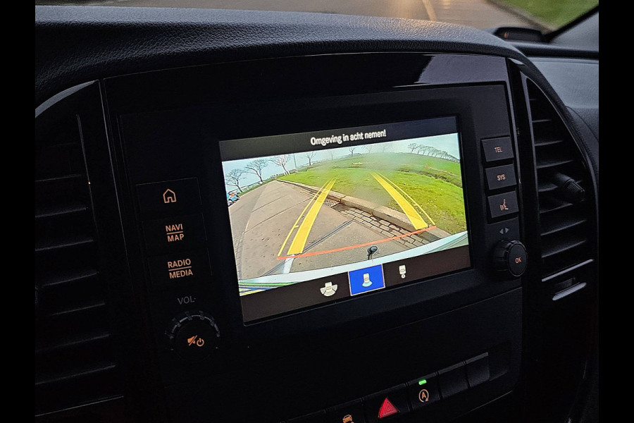 Mercedes-Benz Vito 119 CDI LED Trekhaak Parkeersensoren Automaat Airco Cruise Achterdeuren 3 Zits Euro6 190 PK!